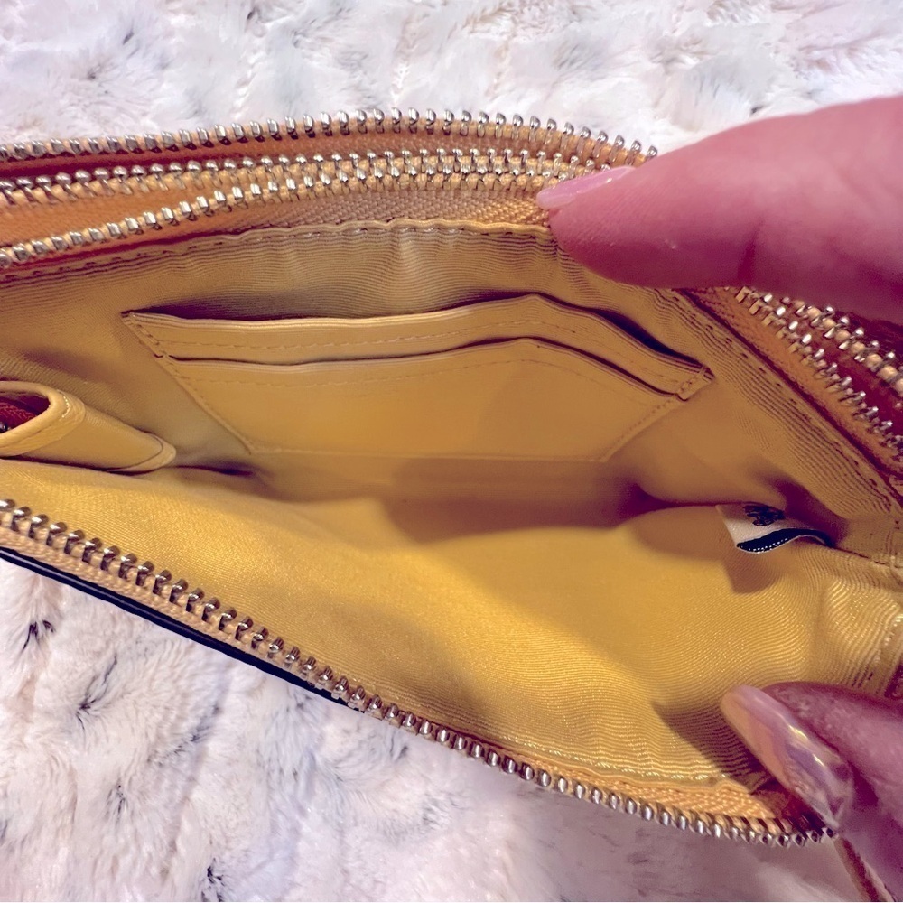NWOT Coach Retro Yellow Double Corner Zip Wristlet - Picture 5 of 8